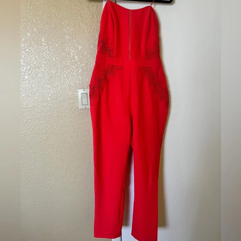 Beautiful jumpsuit - Picture 1 of 8